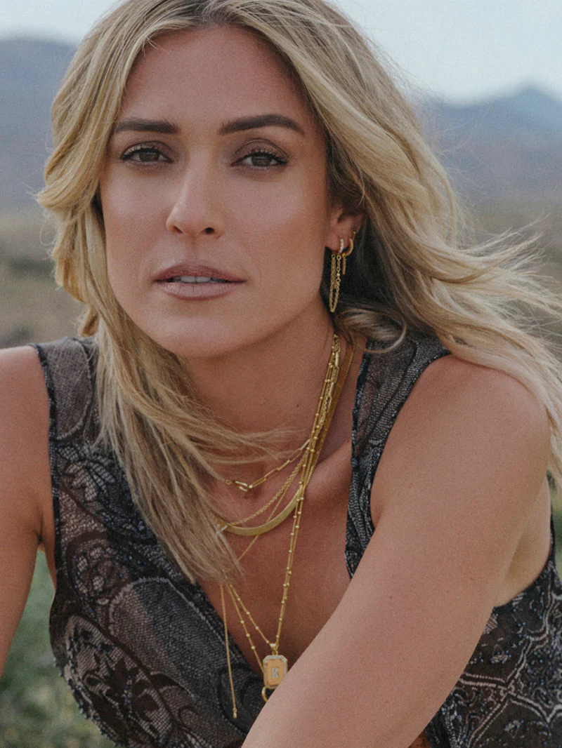 Be Extra Chain Huggies - Image 3