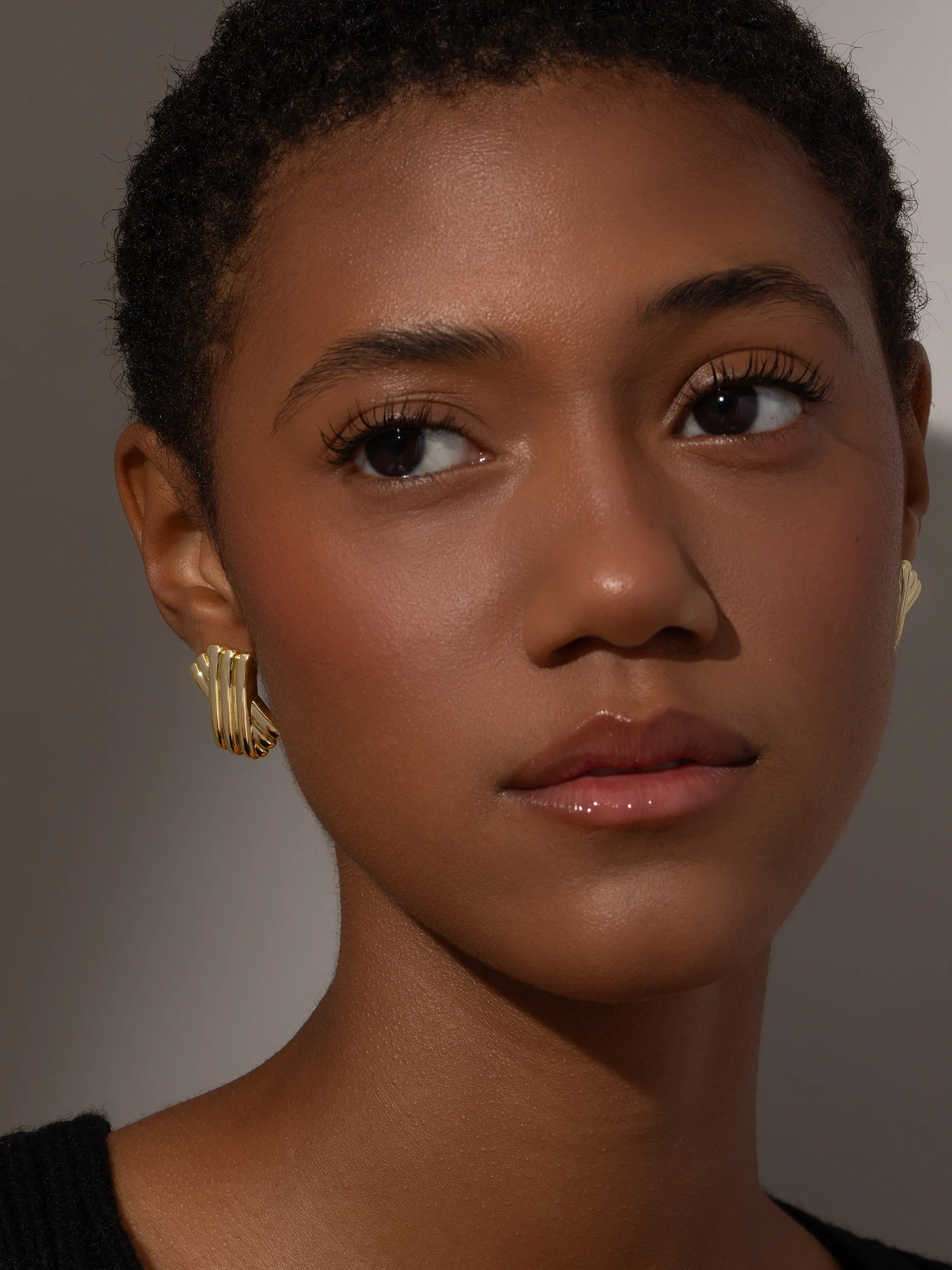 Bisou Statement Earrings - Image 5