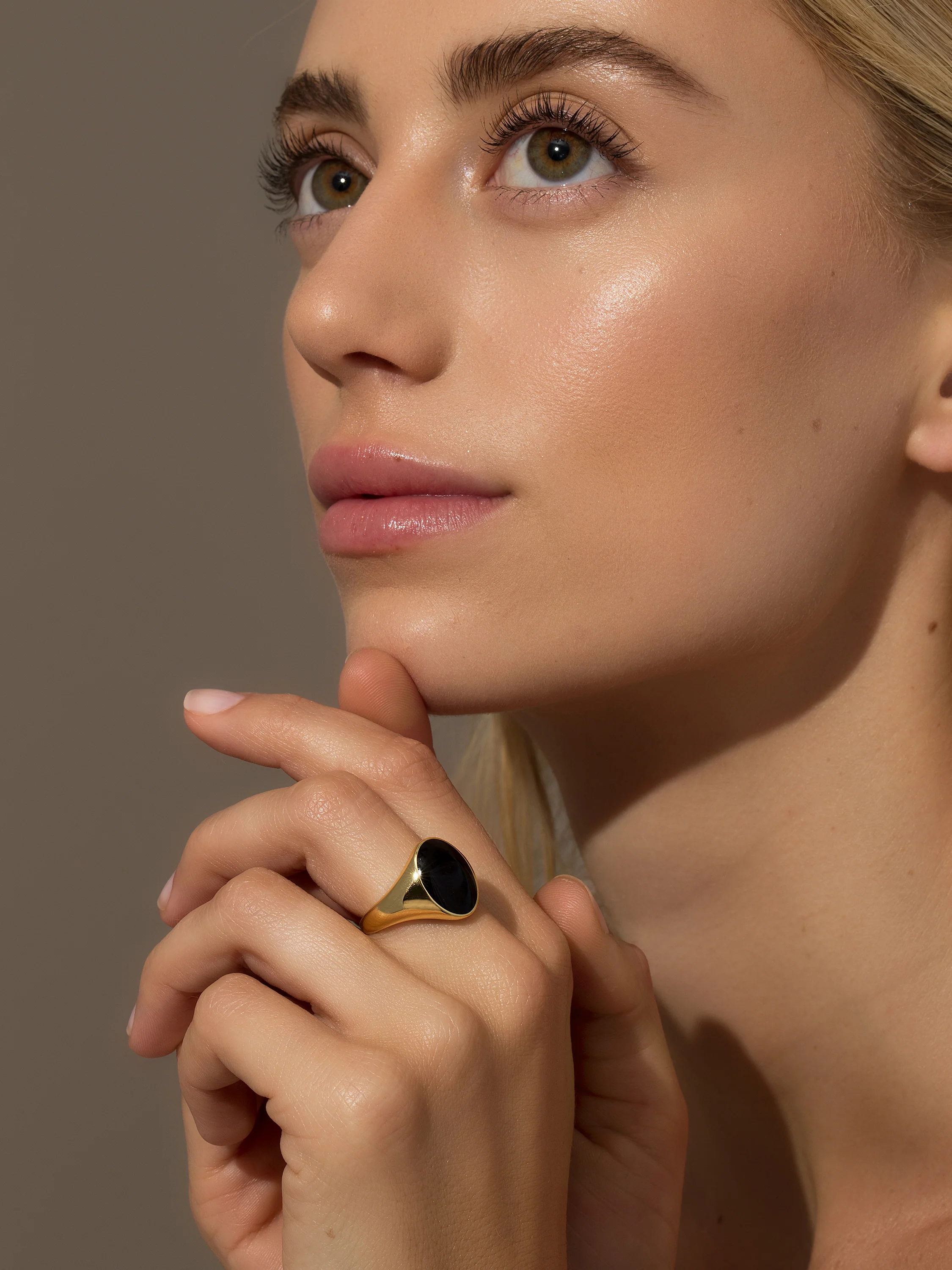 Black Onyx Oval Ring - Image 2