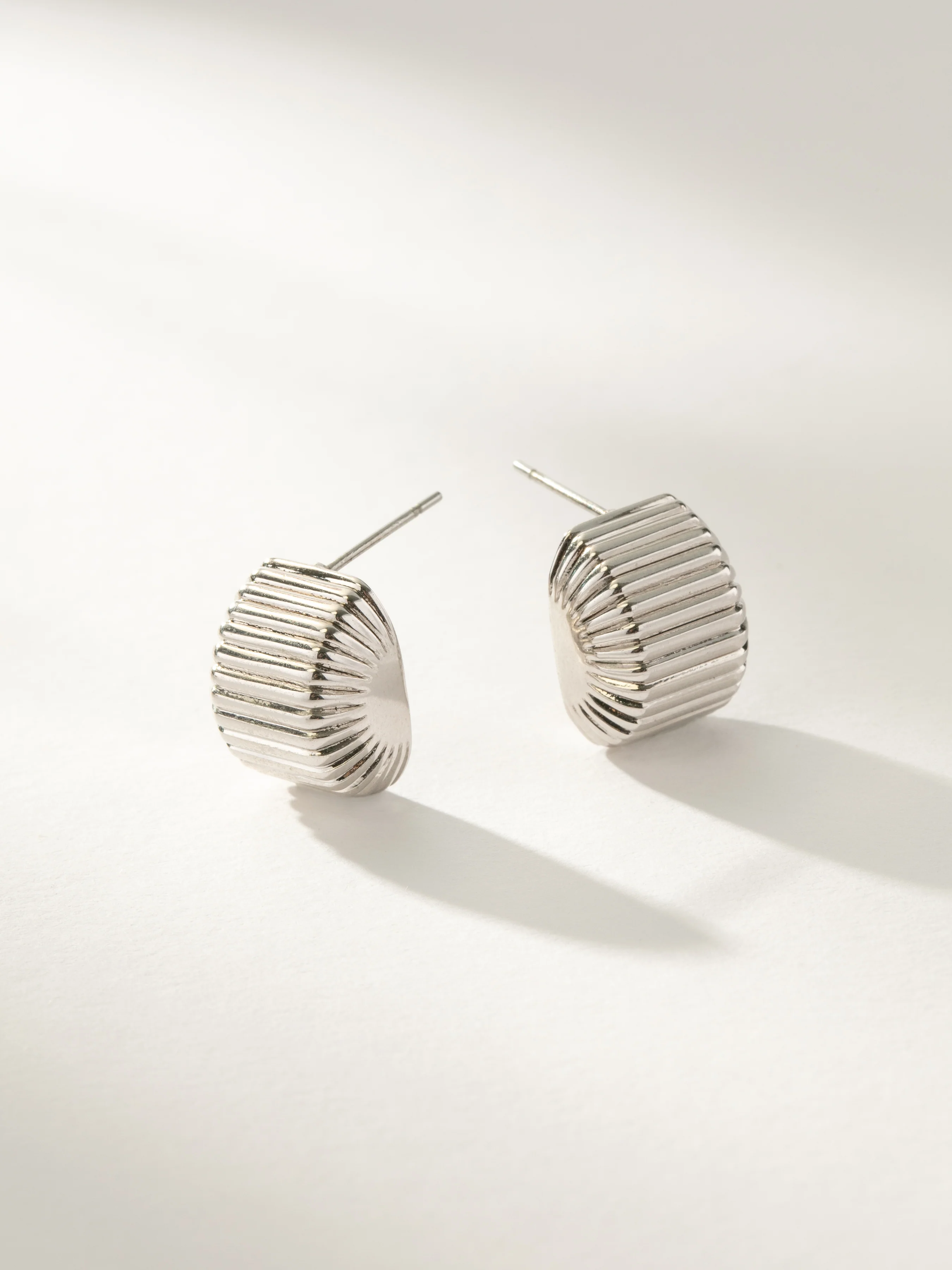 Chunky Ribbed Earrings - Image 4