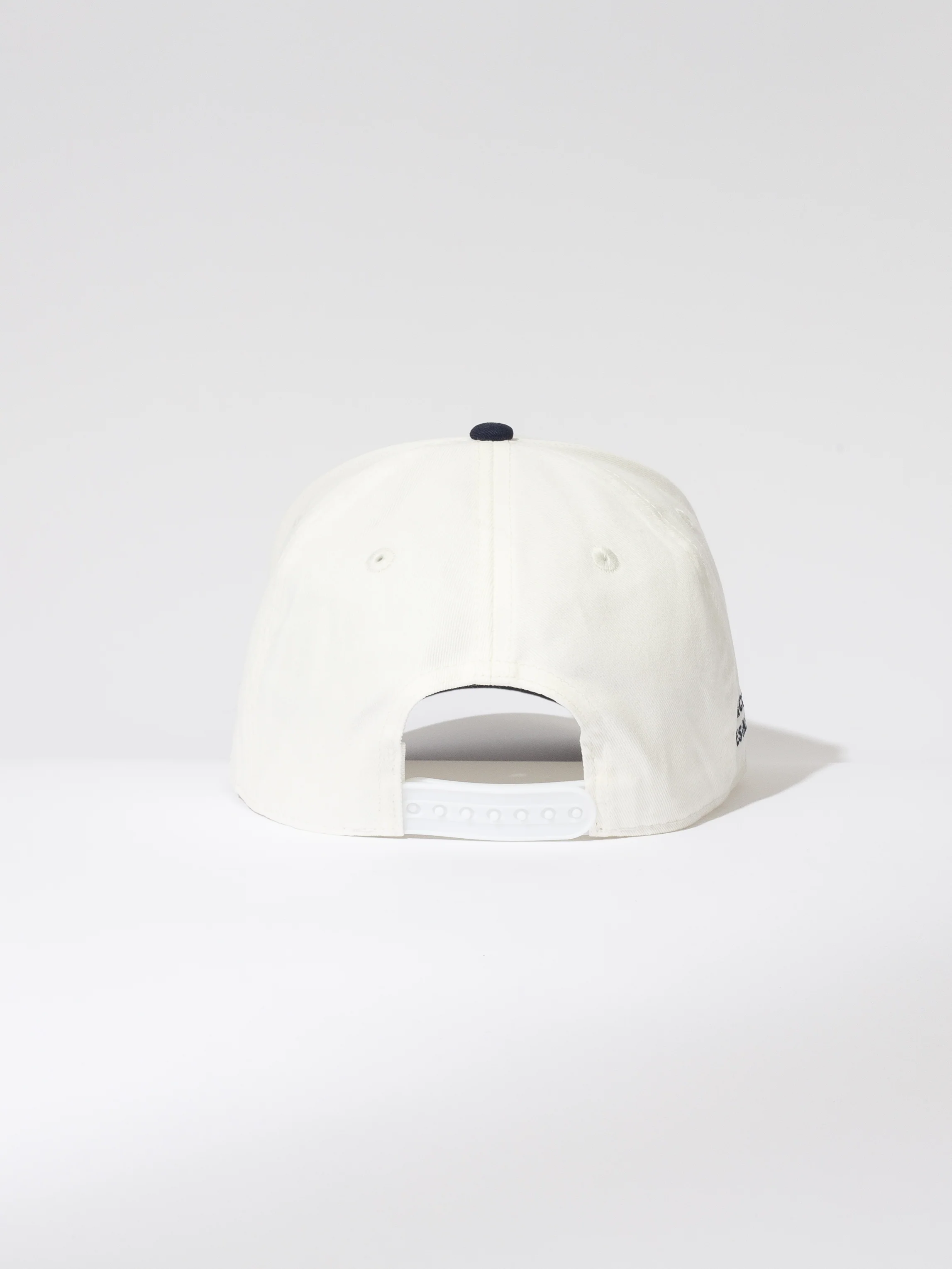 Day Off Trucker Hat - Image 4