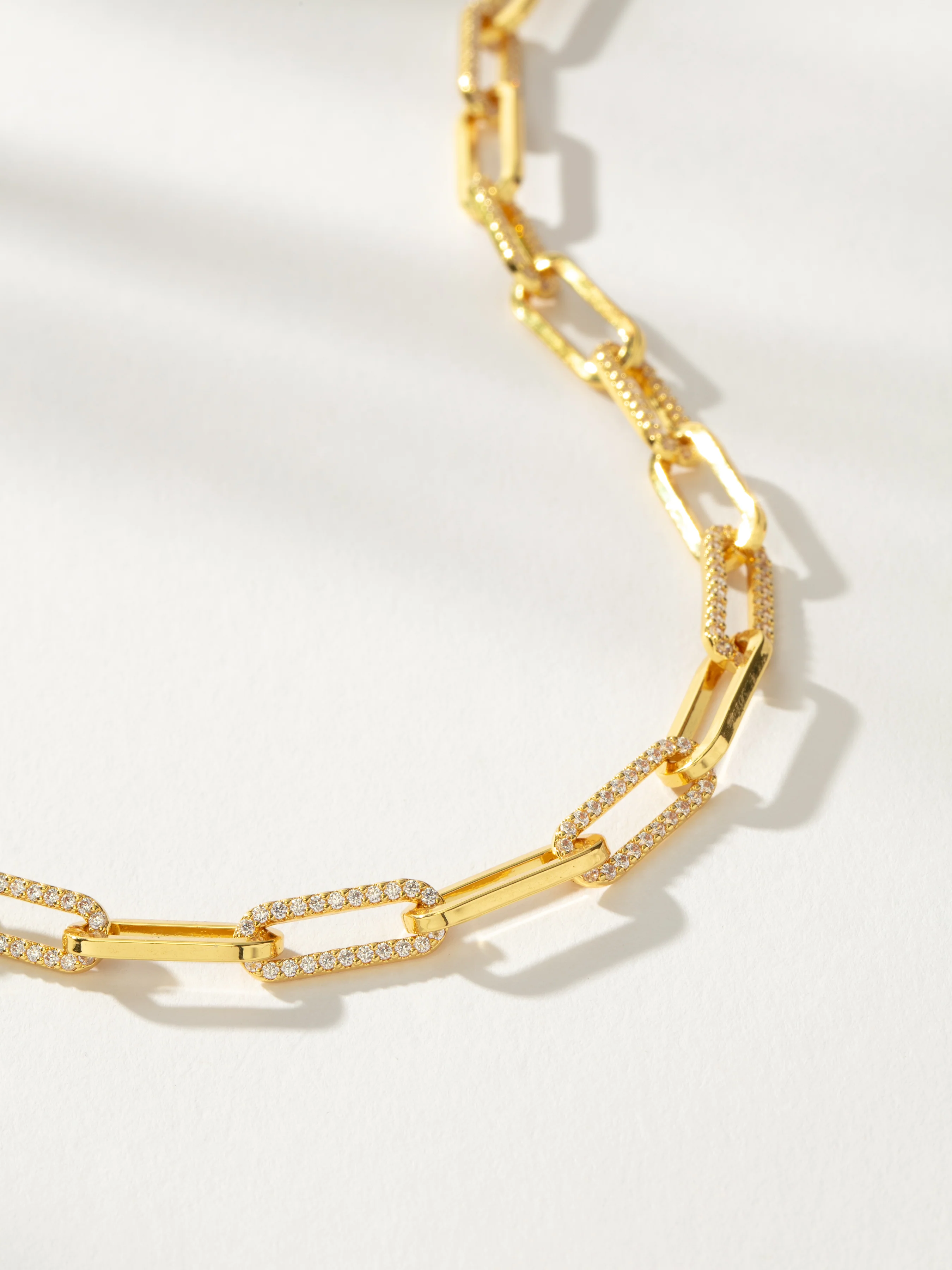 Flashing Lights Chain Necklace - Image 3