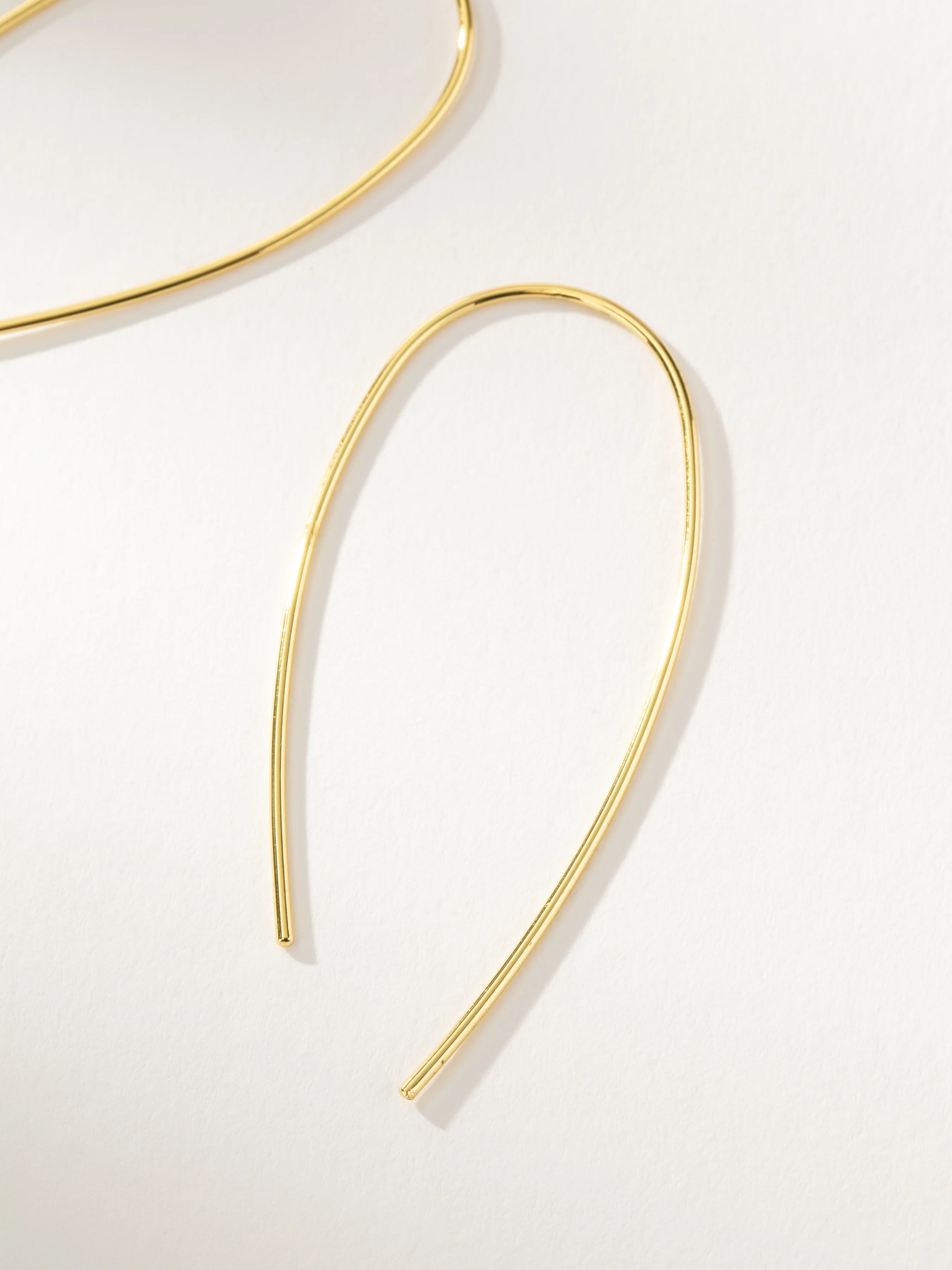 Hole in One Earrings - Image 3