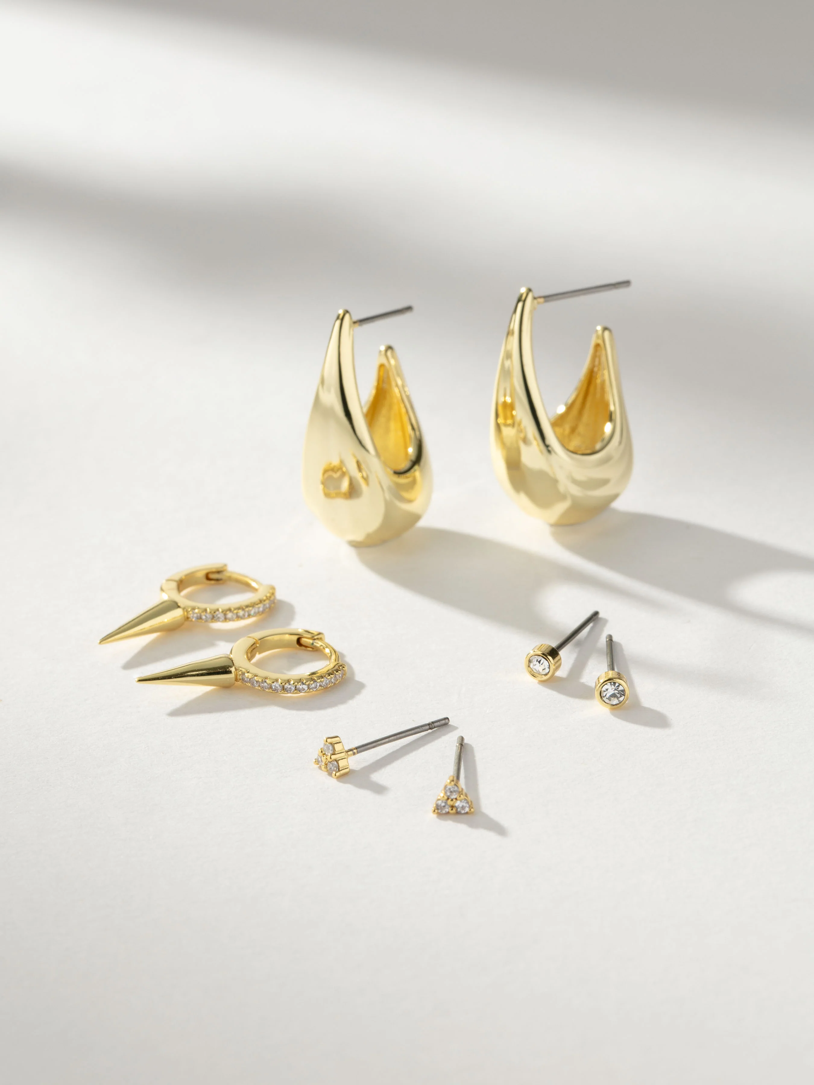 Impeccable Taste Earring Set - Image 2