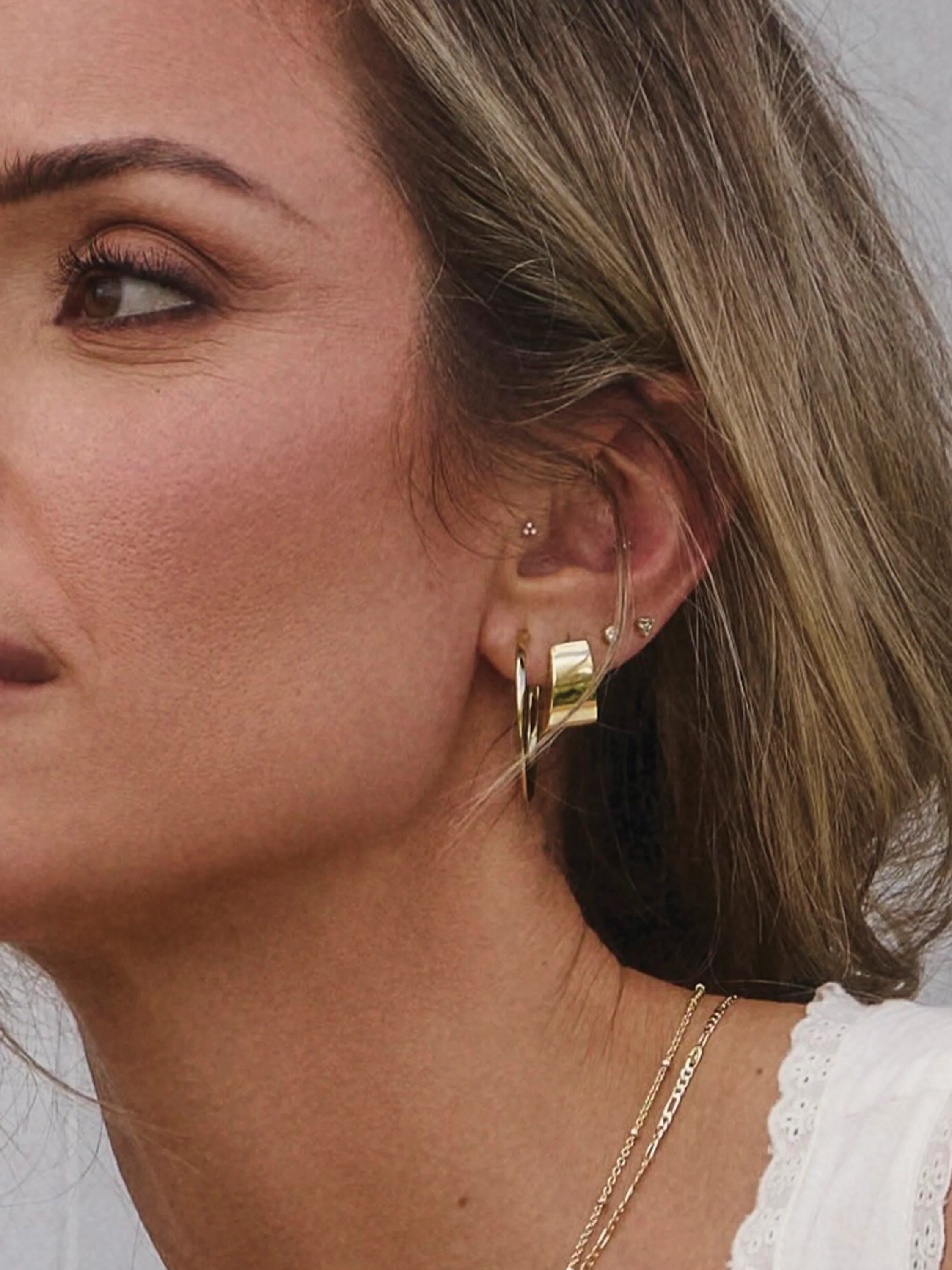 On The Edge Hoop Earrings - Image 4