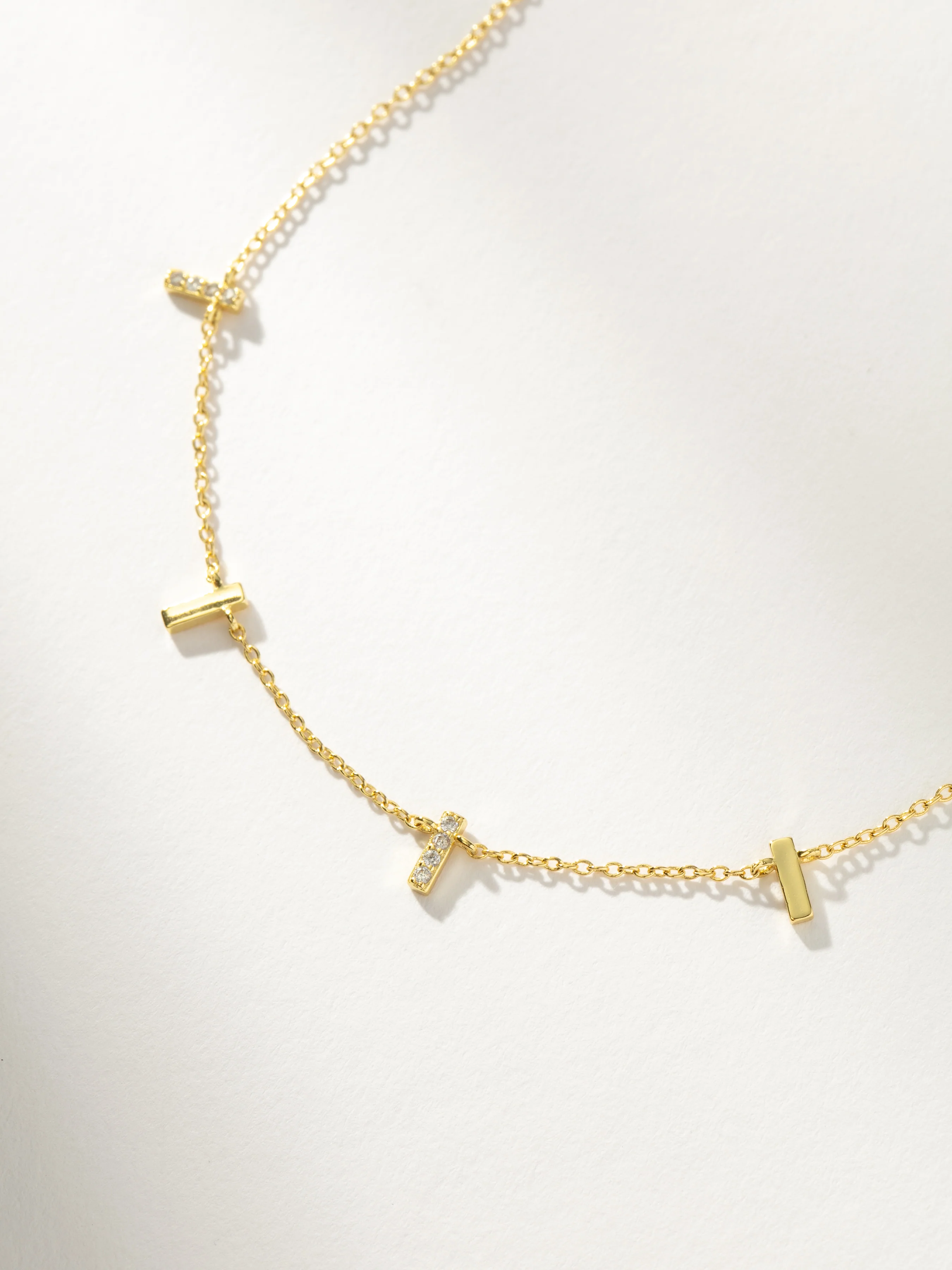 Queen Status Gold Jewelry Set - Image 5