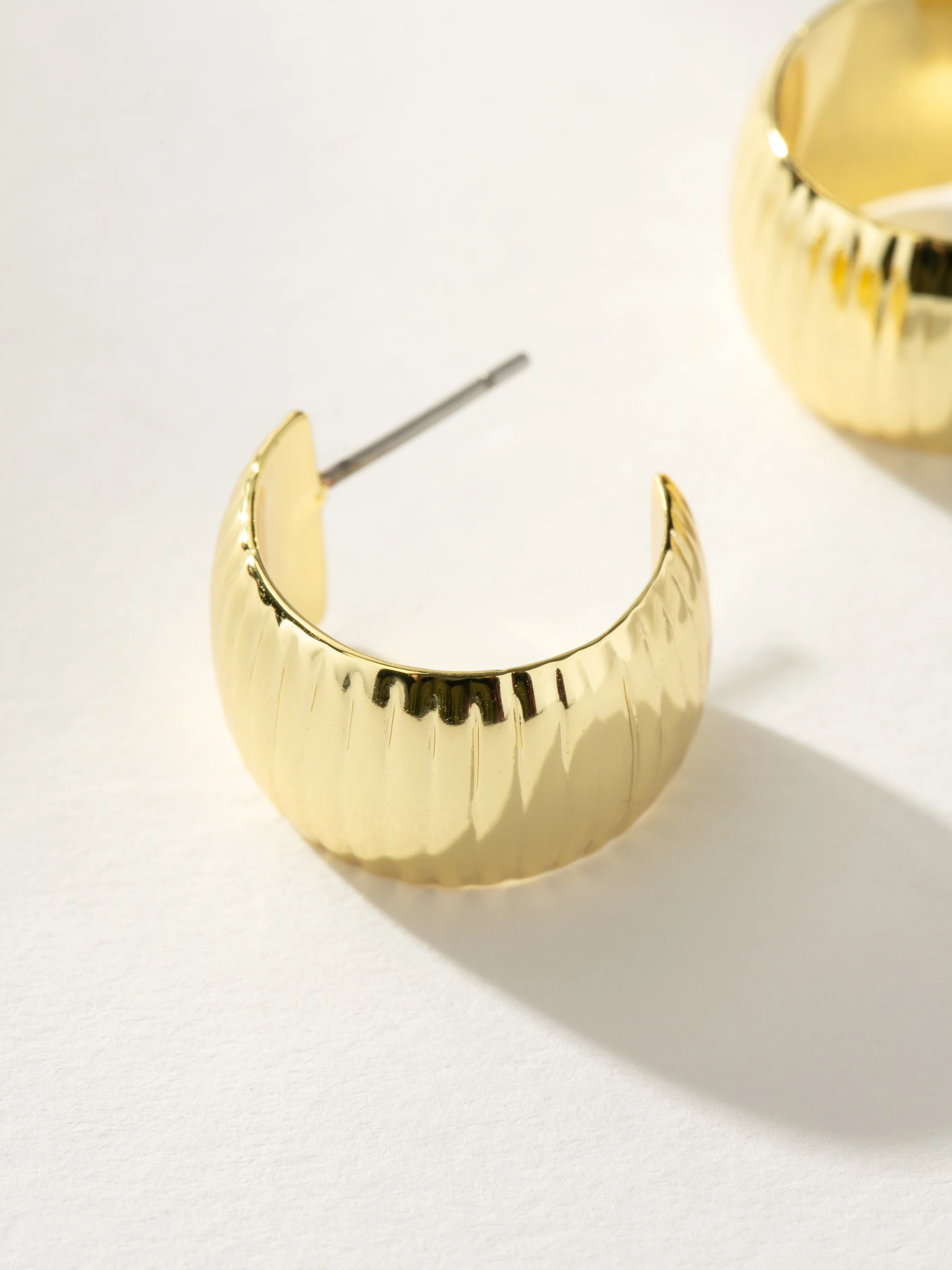Ribbed Statement Hoop Earrings - Image 3