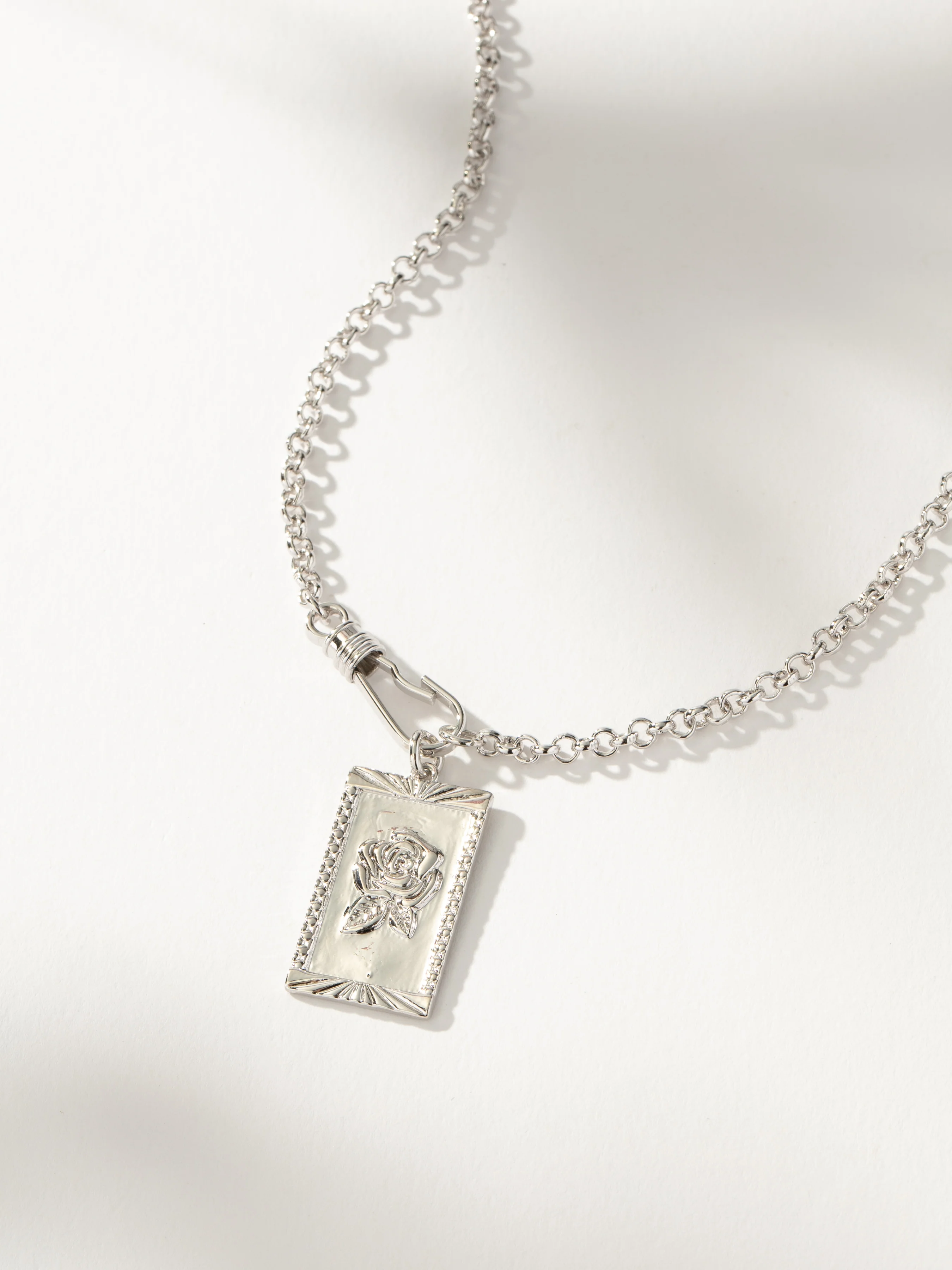 Rosy Pendant Necklace - Image 5
