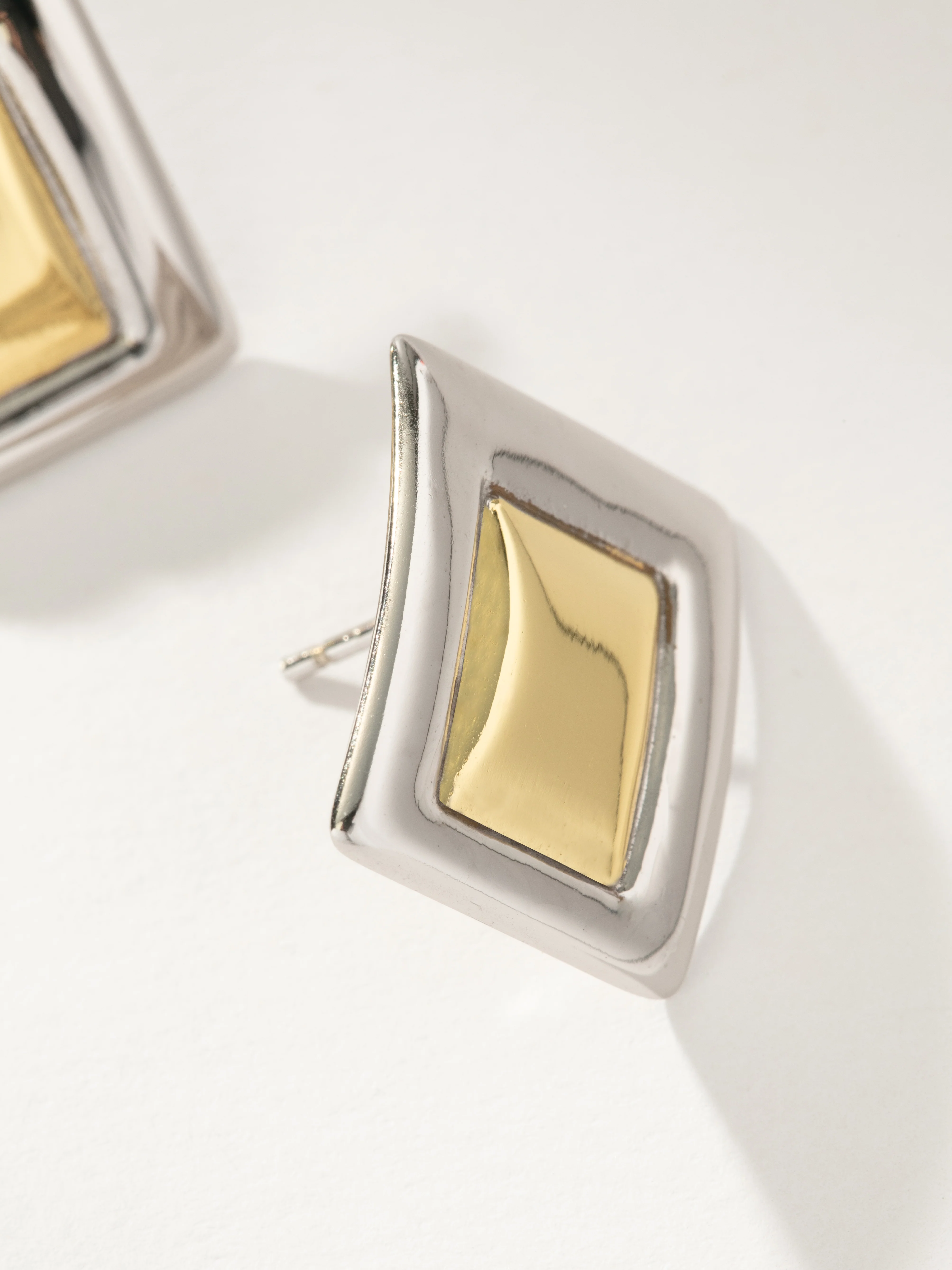 Mixed Metal Tease Rectangular Earrings - Image 4