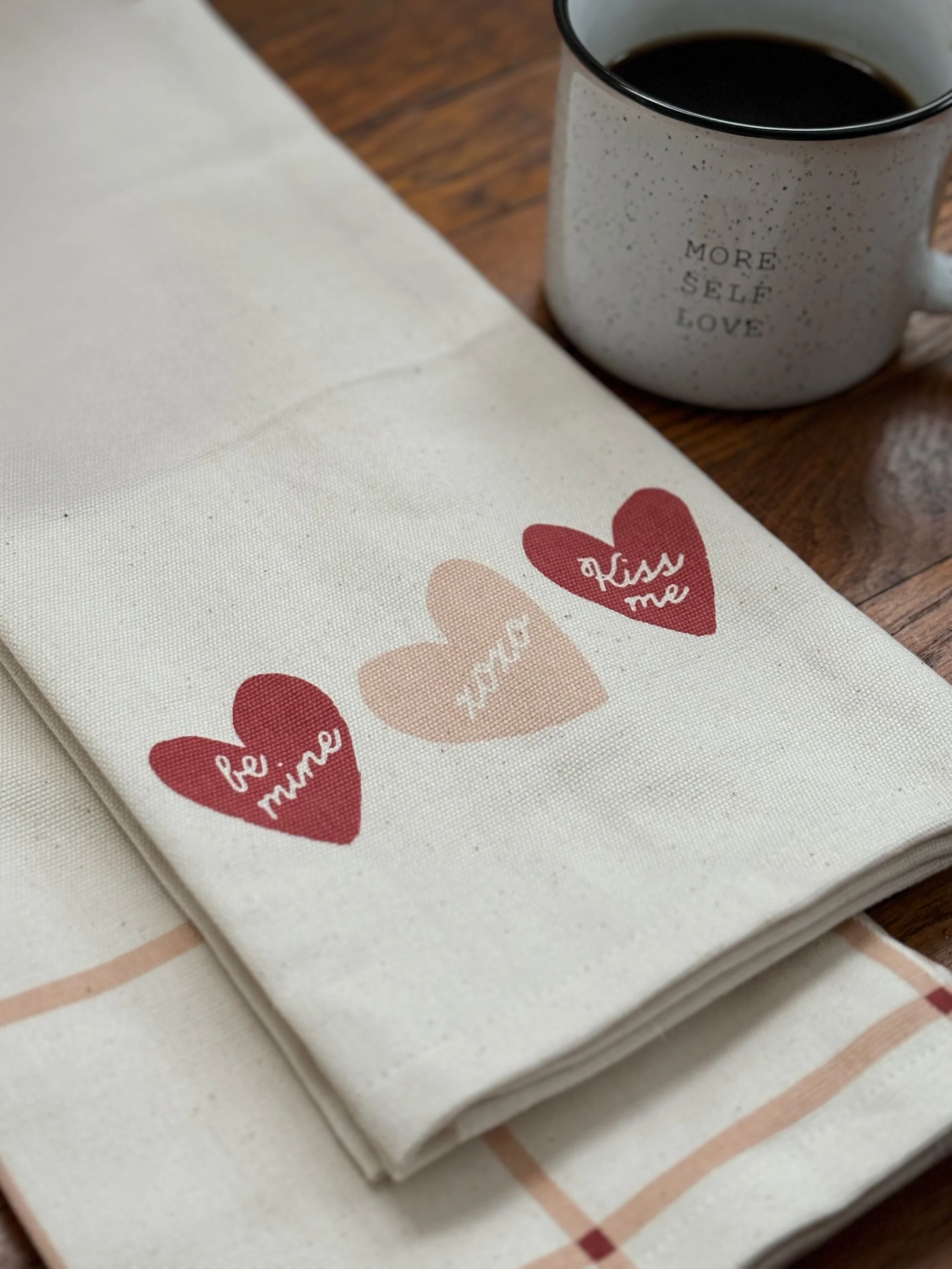 XOXO Dish Towel (set of 2) - Image 4